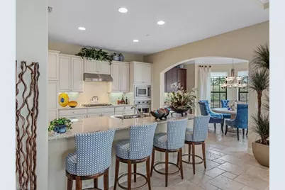 2538 Marquesa Royale Ln #5-101, Naples, FL 34109 - Photo 6