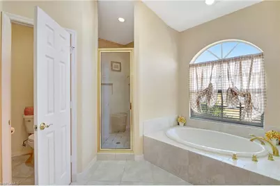 27041 Flamingo Dr, Bonita Springs, FL 34135 - Photo 32