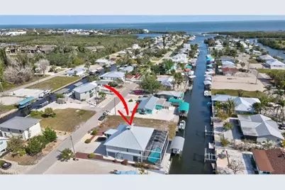 16140 Porto Bello St, Bokeelia, FL 33922 - Photo 40