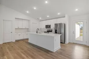 2021 NW 4th Terrace, Cape Coral, FL 33993 - Photo 4