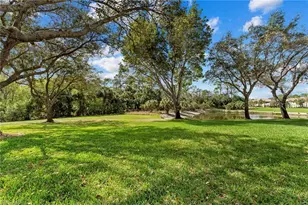 3935 Loblolly Bay Dr, Naples, FL 34114 - Photo 34