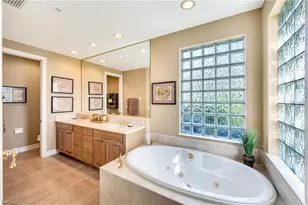 2654 Bolero Dr, Naples, FL 34109 - Photo 10