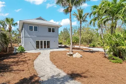 16891 Captiva Dr, Captiva, FL 33924 - Photo 40