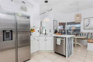 122 SW 48th Terrace, Cape Coral, FL 33914 - Photo 12