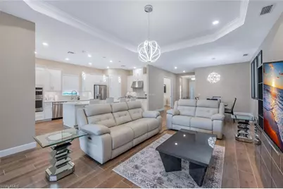 8448 Rosa Ct, Naples, FL 34114 - Photo 8