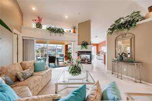 1504 SW 51st Ln, Cape Coral, FL 33914 - Photo 4