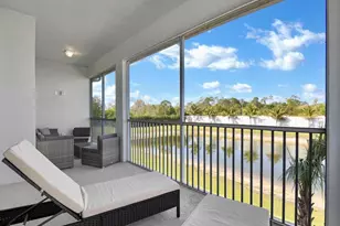 2561 Seychelles Dr, Naples, FL 34112 - Photo 2