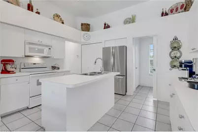 3650 Sunland Ln, Estero, FL 33928 - Photo 6