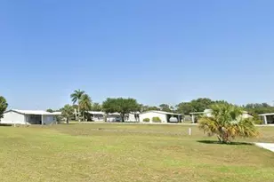 810 Big Branch Ln, Moore Haven, FL 33471 - Photo 1