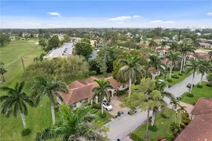 1094 Forest Lakes Dr, Naples, FL 34105 - Photo 30