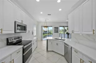 10085 Valiant Ct, Miromar Lakes, FL 33913 - Photo 4