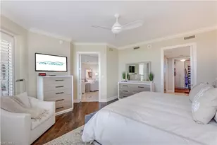 275 Indies Way, Naples, FL 34110 - Photo 20