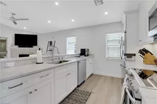 779 Park Ave, Naples, FL 34110 - Photo 4