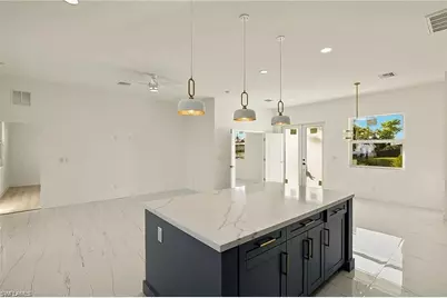 103 NW 9th St, Cape Coral, FL 33993 - Photo 10