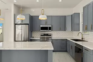 103 NW 9th St, Cape Coral, FL 33993 - Photo 8