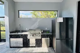 820 Northwest 28th Ave, Cape Coral, FL 33993 - Photo 24