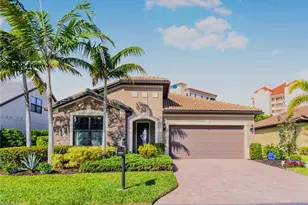 14671 Laguna Dr, Fort Myers, FL 33908 - Photo 2