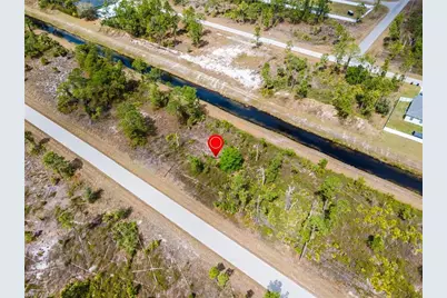 1129 Damen St E, Lehigh Acres, FL 33974 - Photo 10