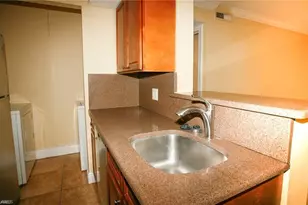 2865 Winkler Ave, Fort Myers, FL 33916 - Photo 10