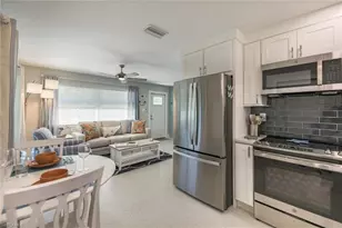 1012/1014 E Gulf Dr, Sanibel, FL 33957 - Photo 30