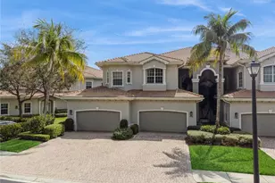 7168 Lemuria Cir, Naples, FL 34109 - Photo 2