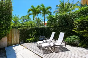 550 3rd Ave N, Naples, FL 34102 - Photo 42