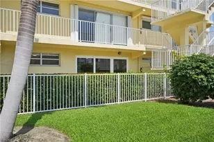 1100 8th Ave S, Naples, FL 34102 - Photo 26