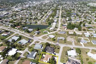 8925 Dorchester St, Fort Myers, FL 33907 - Photo 38