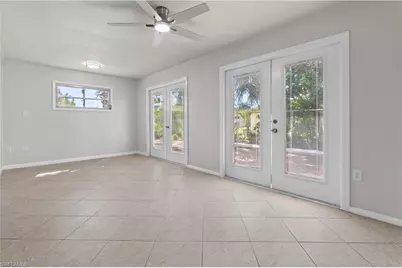 8925 Dorchester St, Fort Myers, FL 33907 - Photo 12