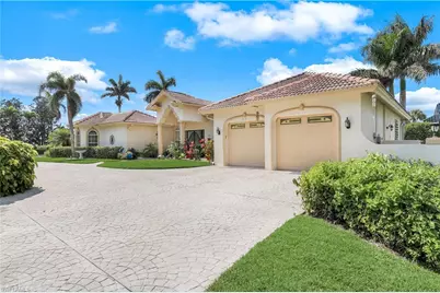 914 Spanish Moss Trl, Naples, FL 34108 - Photo 8