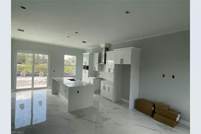 705 Ledge St, Lehigh Acres, FL 33972 - Photo 4