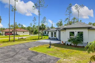 4160 10th Ave NE, Naples, FL 34120 - Photo 8