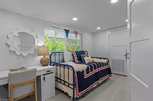 831 102nd Ave N, Naples, FL 34108 - Photo 32