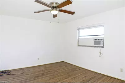 19091 Holly Rd, Fort Myers, FL 33967 - Photo 6