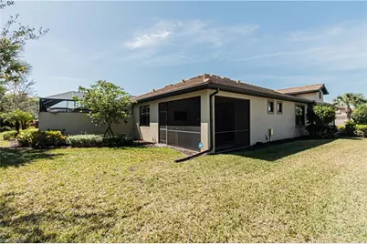 7658 Jacaranda Ln, Naples, FL 34114 - Photo 34