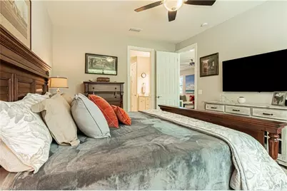 7658 Jacaranda Ln, Naples, FL 34114 - Photo 22