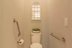 7658 Jacaranda Ln, Naples, FL 34114 - Photo 24