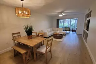 3012 Sandpiper Bay Cir, Naples, FL 34112 - Photo 4