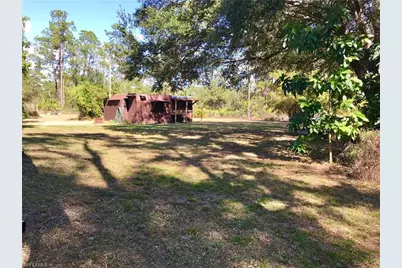 2208 Jackson Ave, Alva, FL 33920 - Photo 32