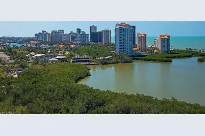 5555 Heron Point Dr #1602, Naples, FL 34108 - Photo 4