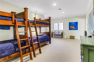 355 Sedgwick Ct, Naples, FL 34108 - Photo 32