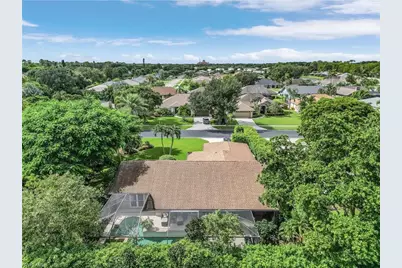 10094 Boca Cir, Naples, FL 34109 - Photo 28