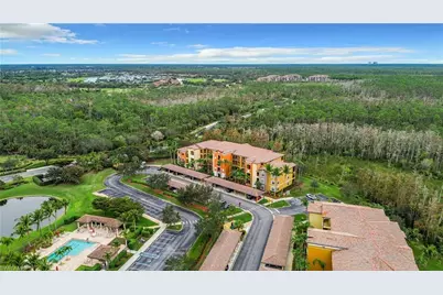 9715 Acqua Ct #127, Naples, FL 34113 - Photo 4