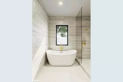 708 100th Ave N, Naples, FL 34108 - Photo 12