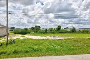 1406 NW 11th Terrace, Cape Coral, FL 33993 - Photo 12