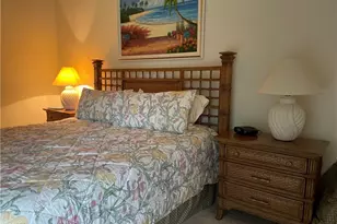 3555 Laurel Greens Ln N, Naples, FL 34119 - Photo 10