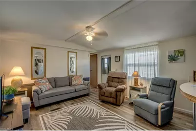 7126 Ladyfish Dr, Saint James City, FL 33956 - Photo 6