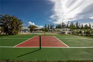 7126 Ladyfish Dr, Saint James City, FL 33956 - Photo 32