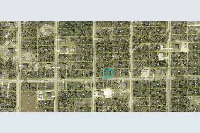 804 W 13th St, Lehigh Acres, FL 33972 - Photo 2