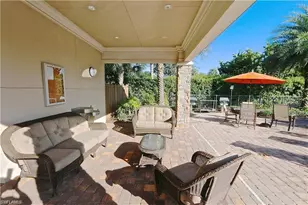 9440 Benvenuto Ct, Naples, FL 34119 - Photo 20